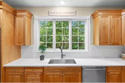 22 R Sawyer Ln, Middleton, MA 01949 - Photo 6