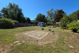 11 Brigham Rd, South Hadley, MA 01075 - Photo 8