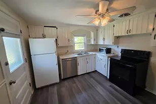 11 Brigham Rd, South Hadley, MA 01075 - Photo 10