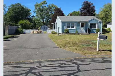 11 Brigham Rd, South Hadley, MA 01075 - Photo 2
