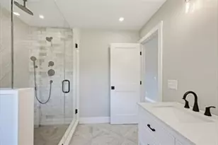 37L Poquanticut Ave, Easton, MA 02356 - Photo 22