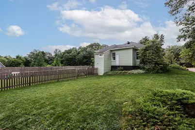 75 Perkins Ave, Hamilton, MA 01982 - Photo 22