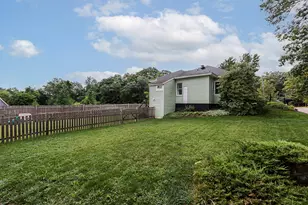 75 Perkins Ave, Hamilton, MA 01982 - Photo 22