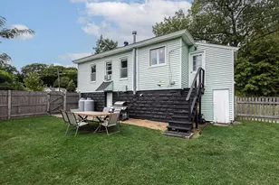 75 Perkins Ave, Hamilton, MA 01982 - Photo 28