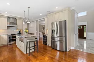 92 Plain St W, Berkley, MA 02779 - Photo 14