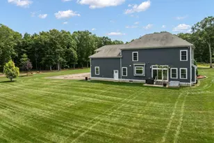 92 Plain St W, Berkley, MA 02779 - Photo 36