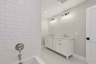 35R Poquanticut Ave, Easton, MA 02356 - Photo 18