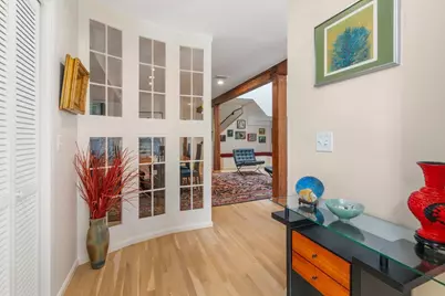 563 Boylston Street #563, Brookline, MA 02445 - Photo 2