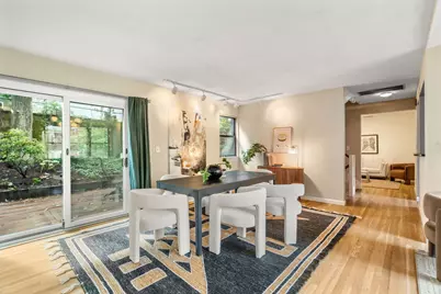 618 Washington St #618, Brookline, MA 02446 - Photo 10