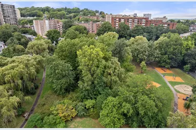 465 Washington St #1, Brookline, MA 02446 - Photo 24