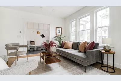 17-19 Woodrow #19, Newton, MA 02460 - Photo 4
