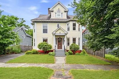 30 Beechwood Ave, Springfield, MA 01108 - Photo 2