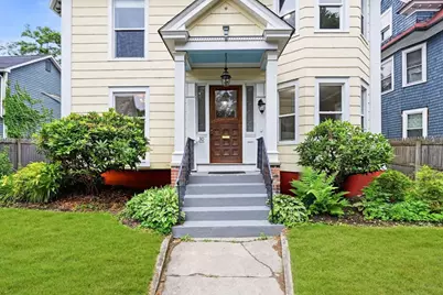 30 Beechwood Ave, Springfield, MA 01108 - Photo 4
