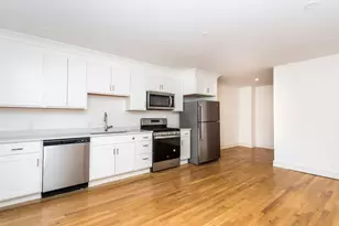 92 Brown St, Waltham, MA 02453 - Photo 2