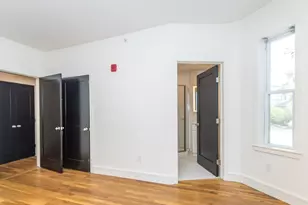 92 Brown St, Waltham, MA 02453 - Photo 8