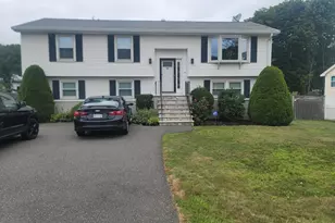 90 Lynn Fells Pkwy, Saugus, MA 01906 - Photo 1
