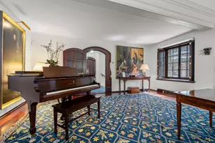 1 W Hill Pl, Boston, MA 02114 - Photo 1