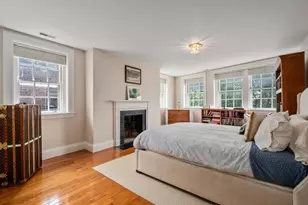 1 W Hill Pl, Boston, MA 02114 - Photo 26