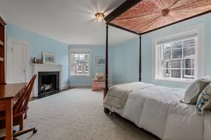 1 W Hill Pl, Boston, MA 02114 - Photo 18