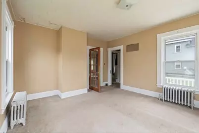 184 Groveland St, Haverhill, MA 01830 - Photo 10