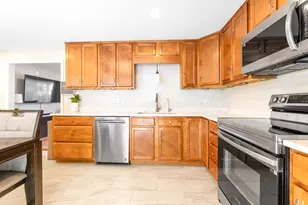 835 Mt Hope St, North Attleboro, MA 02760 - Photo 4