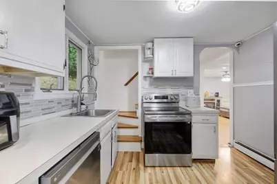 31 Endicott St., Saugus, MA 01906 - Photo 12