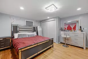31 Endicott St, Saugus, MA 01906 - Photo 22