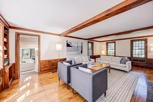 284 Woodland Rd, Brookline, MA 02467 - Photo 18