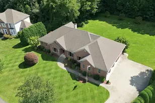 121 Pheasants Crossing, West Springfield, MA 01089 - Photo 4