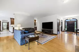 121 Pheasants Crossing, West Springfield, MA 01089 - Photo 6