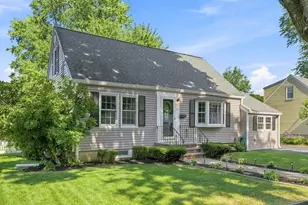17 Greenwood Rd, Peabody, MA 01960 - Photo 2