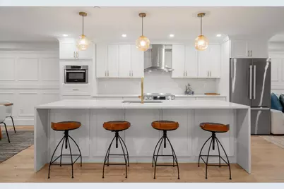 5 Worcester Sq #A, Boston, MA 02118 - Photo 2