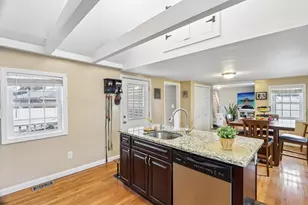 281 Washington St, Taunton, MA 02780 - Photo 6