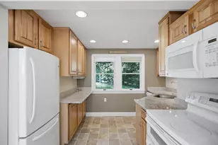 68 Center Pl, Stow, MA 01775 - Photo 18