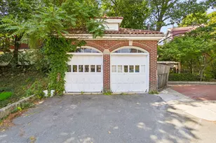 1776 Commonwealth Ave, Boston, MA 02135 - Photo 28