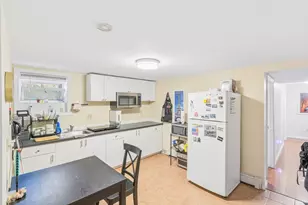1776 Commonwealth Ave, Boston, MA 02135 - Photo 20