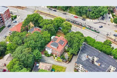 1776 Commonwealth Ave #1, Boston, MA 02135 - Photo 32