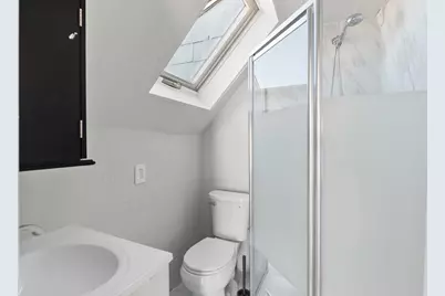 7 Hawthorn #2, Everett, MA 02149 - Photo 8