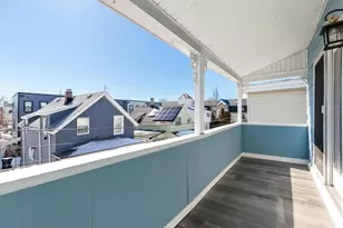 7 Hawthorn, Everett, MA 02149 - Photo 14