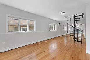 7 Hawthorn, Everett, MA 02149 - Photo 18