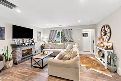47 Perkins St, Somerset, MA 02725 - Photo 8