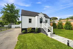 47 Perkins St, Somerset, MA 02725 - Photo 2