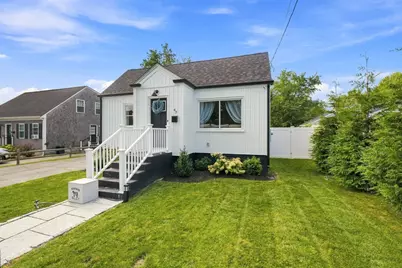 47 Perkins St, Somerset, MA 02725 - Photo 6