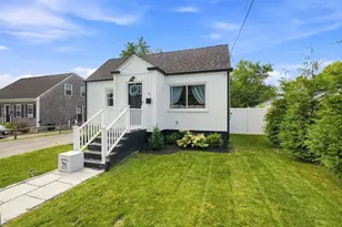 47 Perkins St, Somerset, MA 02725 - Photo 6