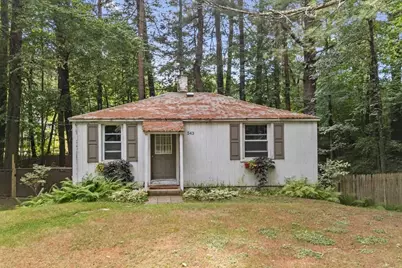 543-547 Quinapoxet Street, Holden, MA 01522 - Photo 2