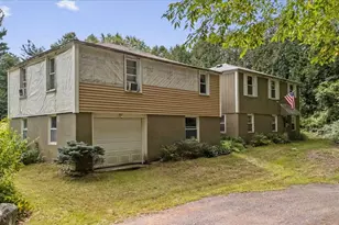 543-547 Quinapoxet St, Holden, MA 01522 - Photo 18