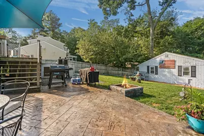 77 Quequechan Rd, Taunton, MA 02780 - Photo 34