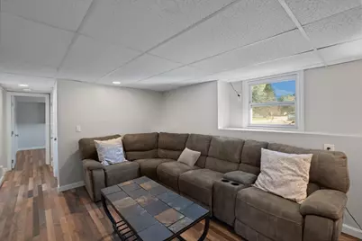 77 Quequechan Rd, Taunton, MA 02780 - Photo 20