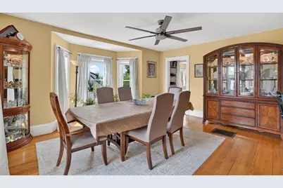 53 Irving St, Medford, MA 02155 - Photo 10