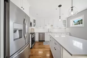 61 Valley St, Wakefield, MA 01880 - Photo 16
